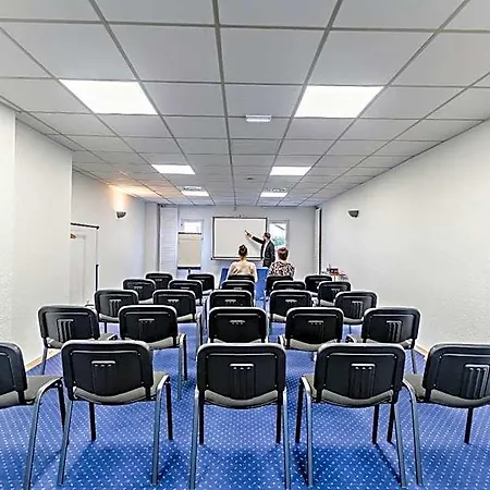 Otel The Originals City, Eclipse, Lyon Est 3*