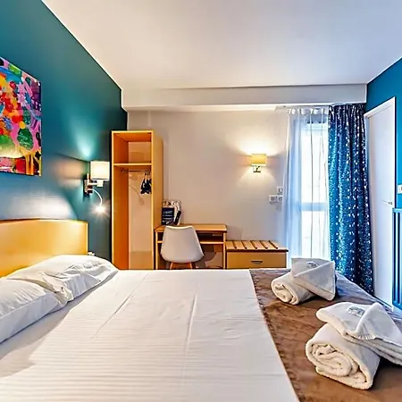 Otel The Originals City, Eclipse, Lyon Est